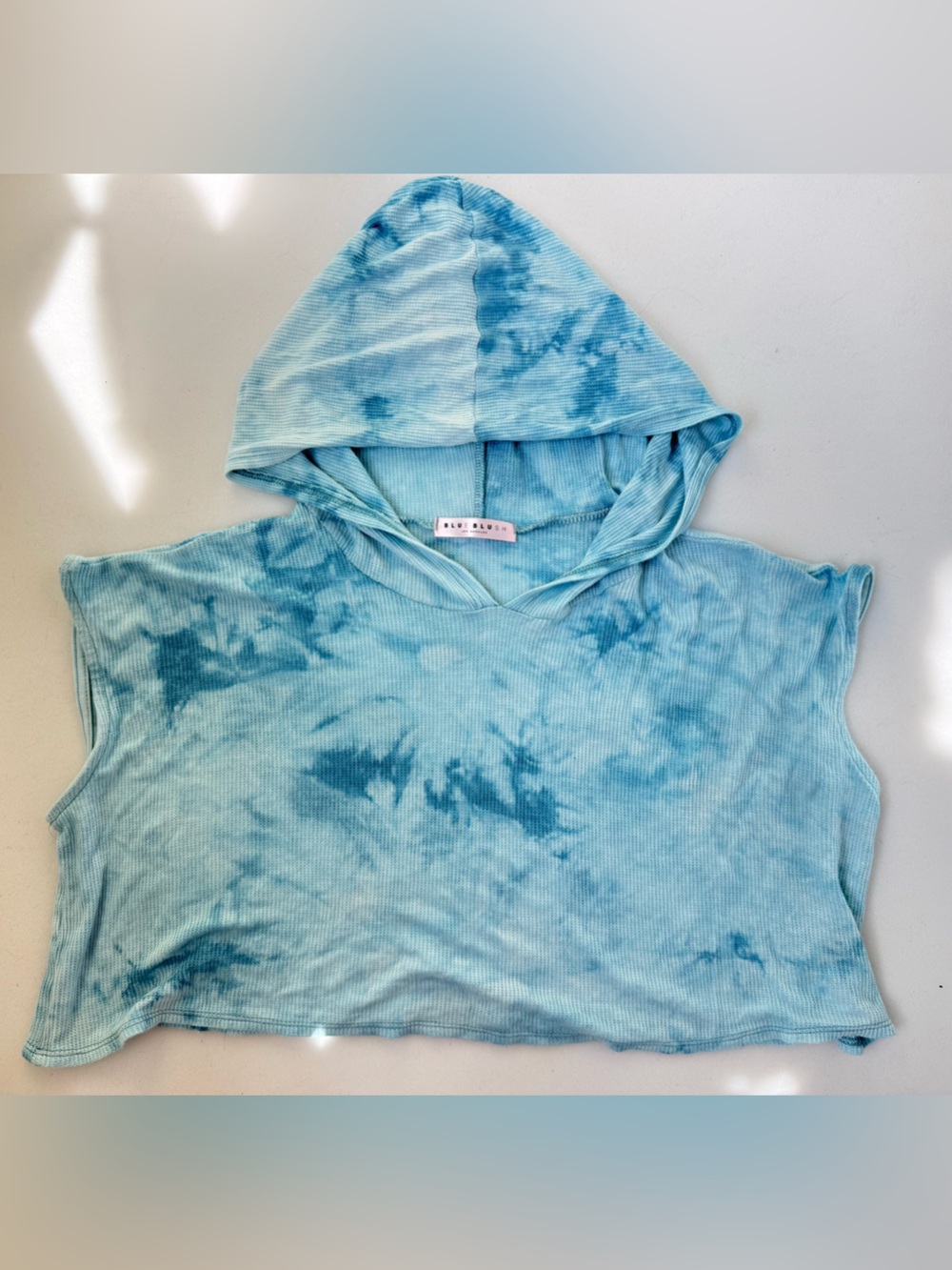 Blue Blush Hooded Crop Top Tie Dye Blue Size Large Made In USA Relaxed Fit